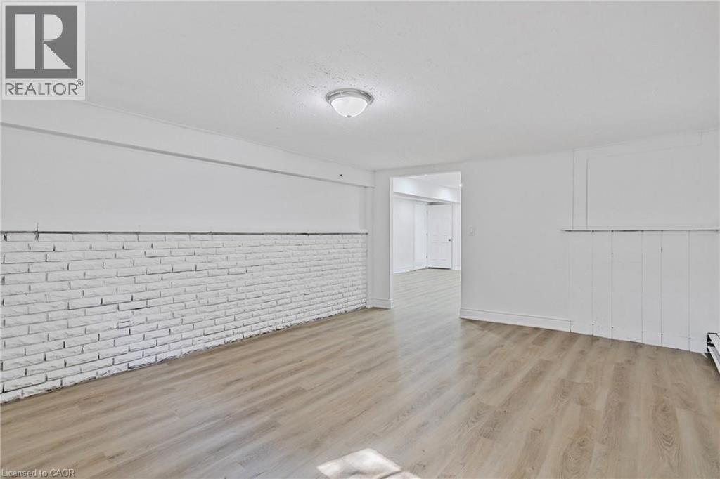 585 Fifth Road E, Stoney Creek, Ontario  L8J 3K9 - Photo 24 - 40806698