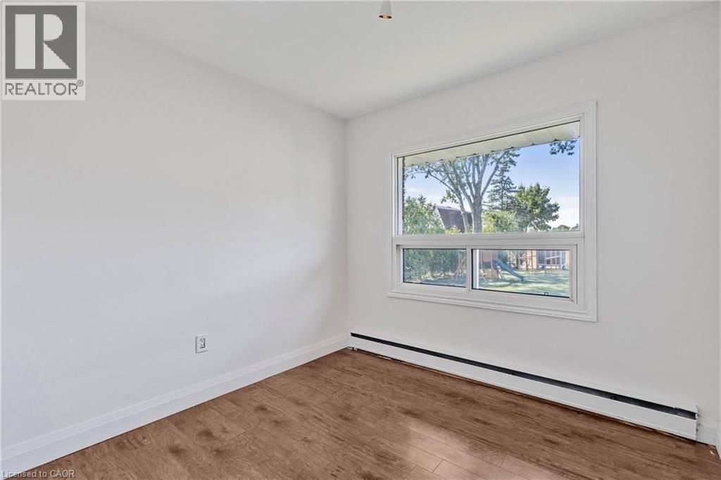 585 Fifth Road E, Stoney Creek, Ontario  L8J 3K9 - Photo 16 - 40806698