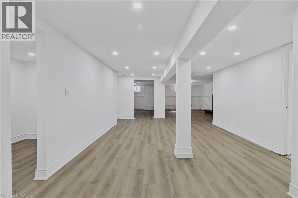 585 Fifth Road E, Stoney Creek, Ontario  L8J 3K9 - Photo 19 - 40806698