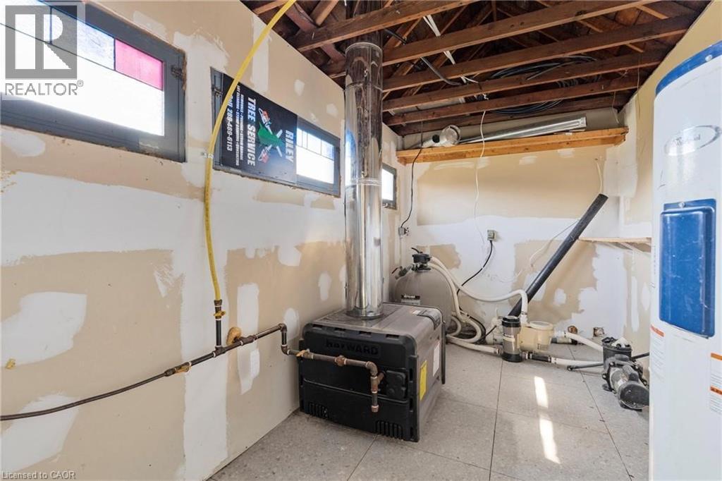 585 Fifth Road E, Stoney Creek, Ontario  L8J 3K9 - Photo 35 - 40806698