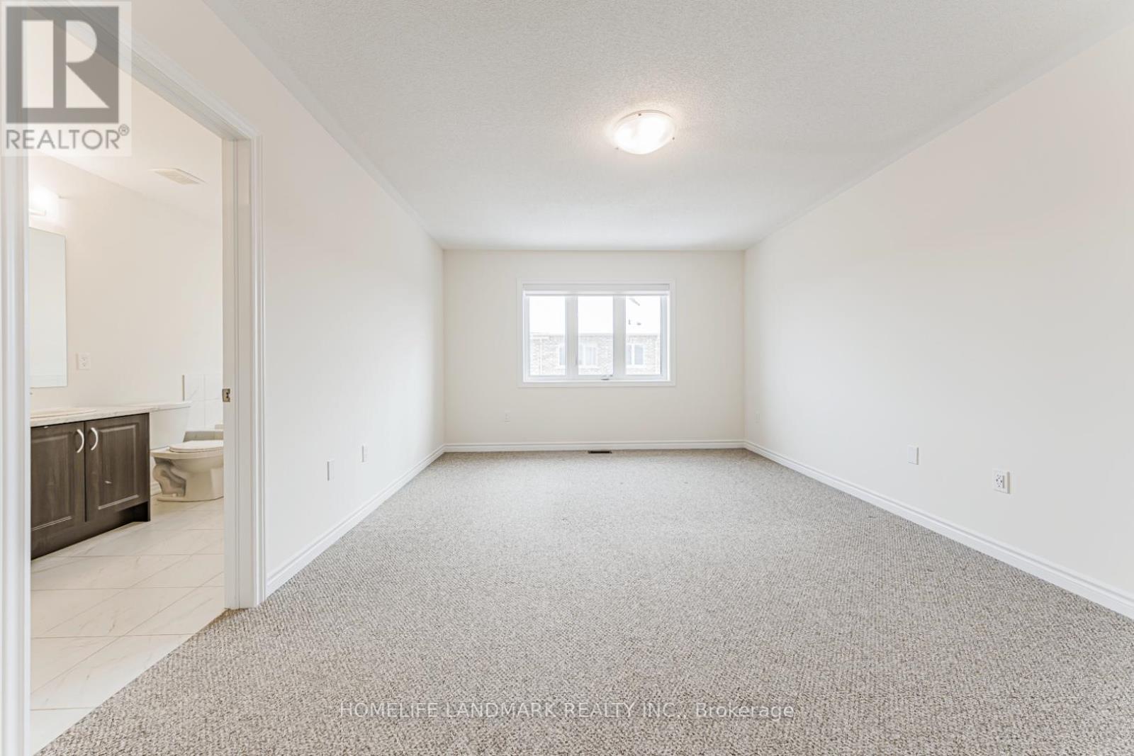 85 Jonkman Boulevard, Bradford West Gwillimbury, Ontario  L3Z 4J9 - Photo 14 - N12808598