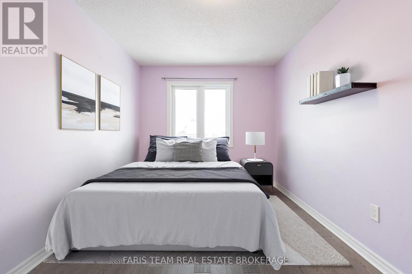 104 Stanley Street, Barrie, Ontario  L4M 6V5 - Photo 18 - S12808604