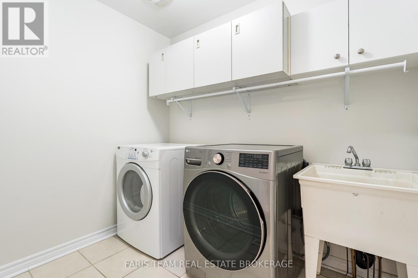 104 Stanley Street, Barrie, Ontario  L4M 6V5 - Photo 23 - S12808604