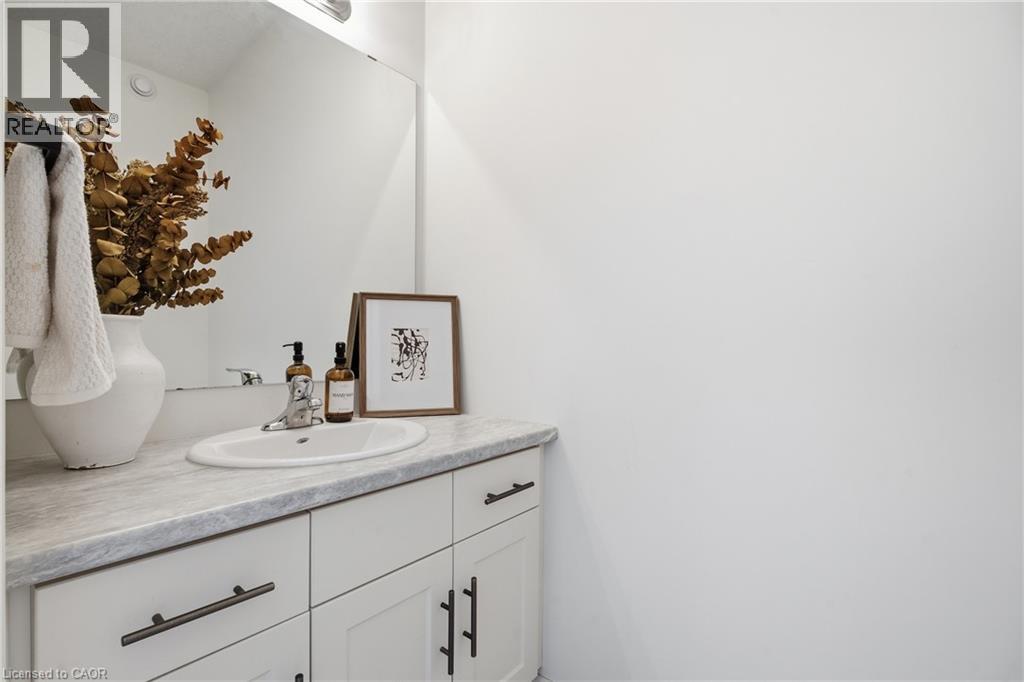 22 Marshall Drive Unit# 7, Guelph, Ontario  N1E 0M9 - Photo 22 - 40803354