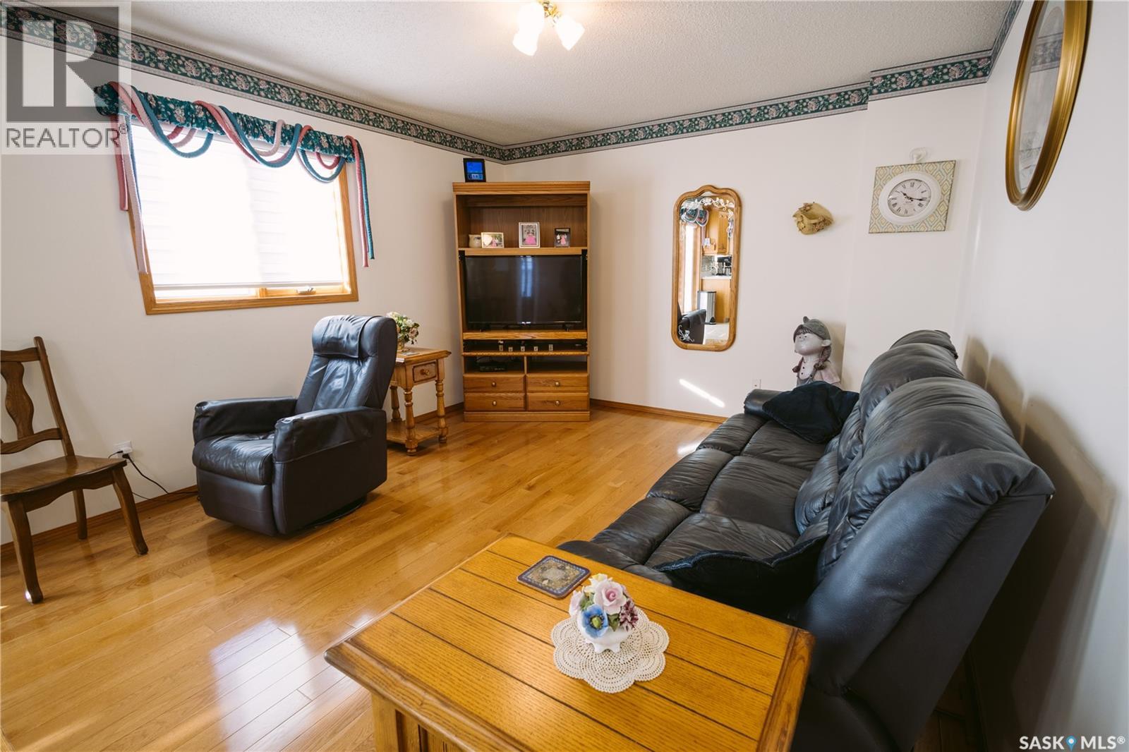 736 Saskatchewan Avenue, Foam Lake, Saskatchewan  S0A 1A0 - Photo 10 - SK028964