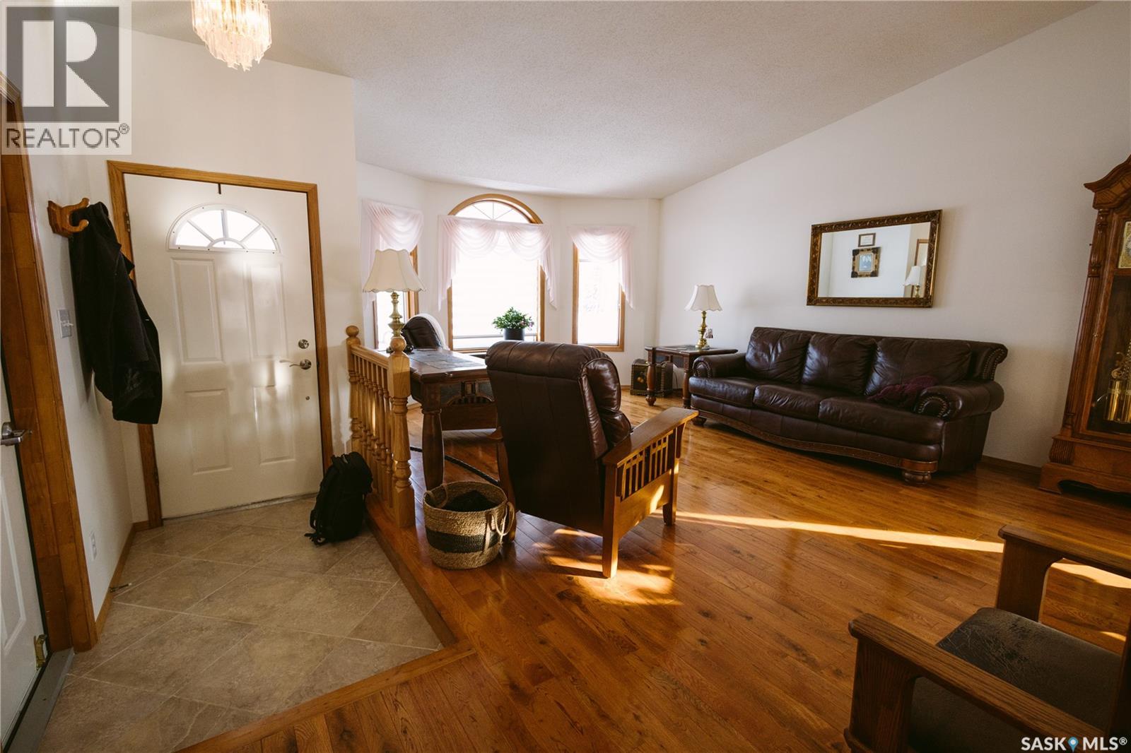 736 Saskatchewan Avenue, Foam Lake, Saskatchewan  S0A 1A0 - Photo 3 - SK028964