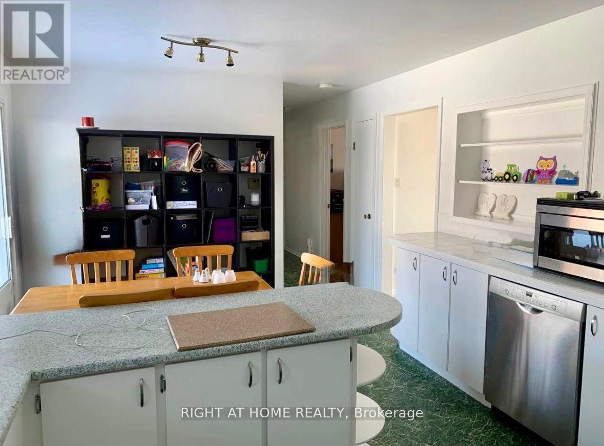 220 King Street, Kawartha Lakes, Ontario  K0M 2T0 - Photo 6 - X12808610