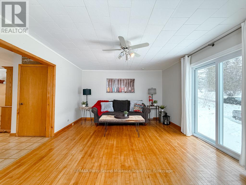 4 Butler Street, Whitestone, Ontario  P0A 1G0 - Photo 15 - X12808620