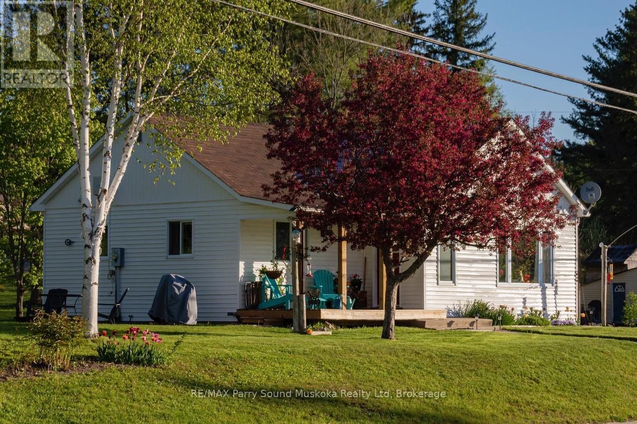 4 Butler Street, Whitestone, Ontario  P0A 1G0 - Photo 5 - X12808620