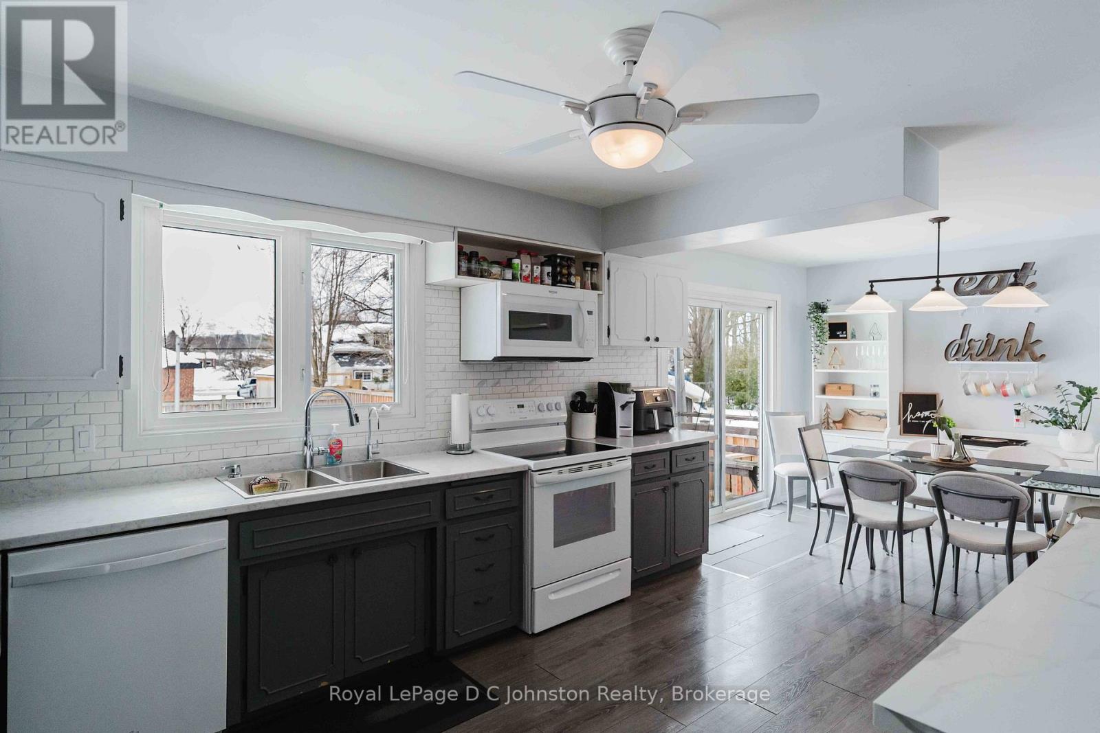 33 Alice Street, South Bruce Peninsula, Ontario  N0H 1A0 - Photo 10 - X12808642