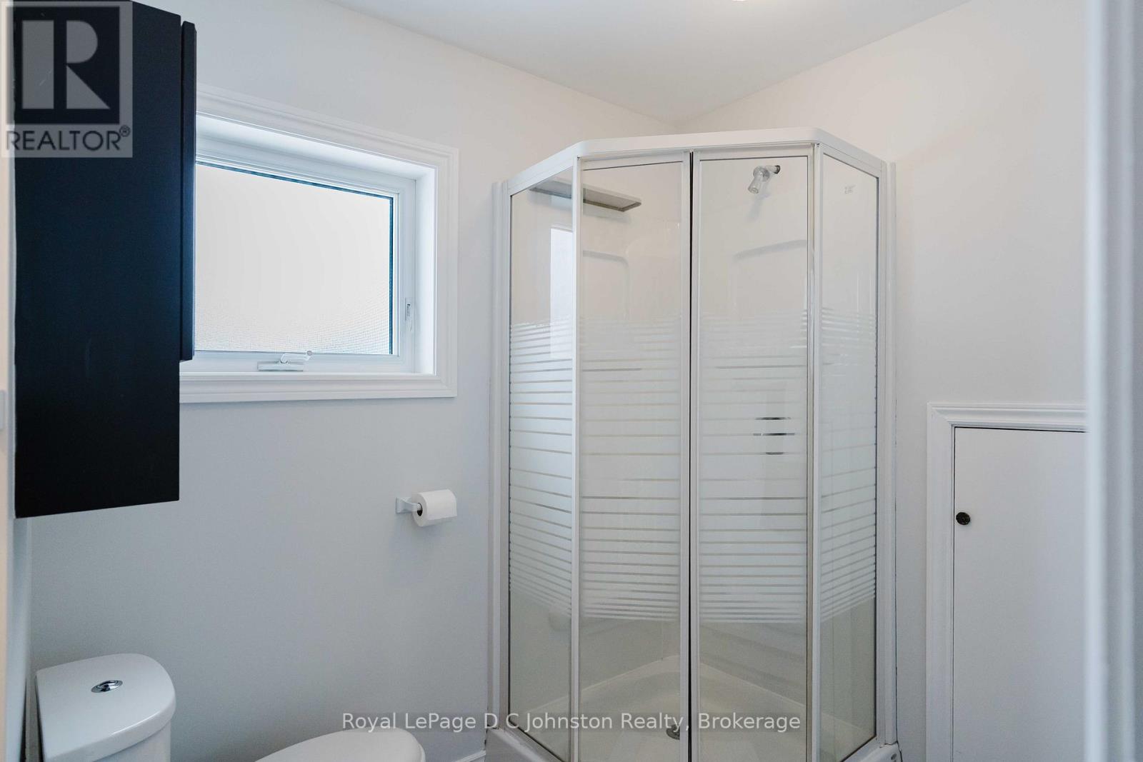 33 Alice Street, South Bruce Peninsula, Ontario  N0H 1A0 - Photo 25 - X12808642