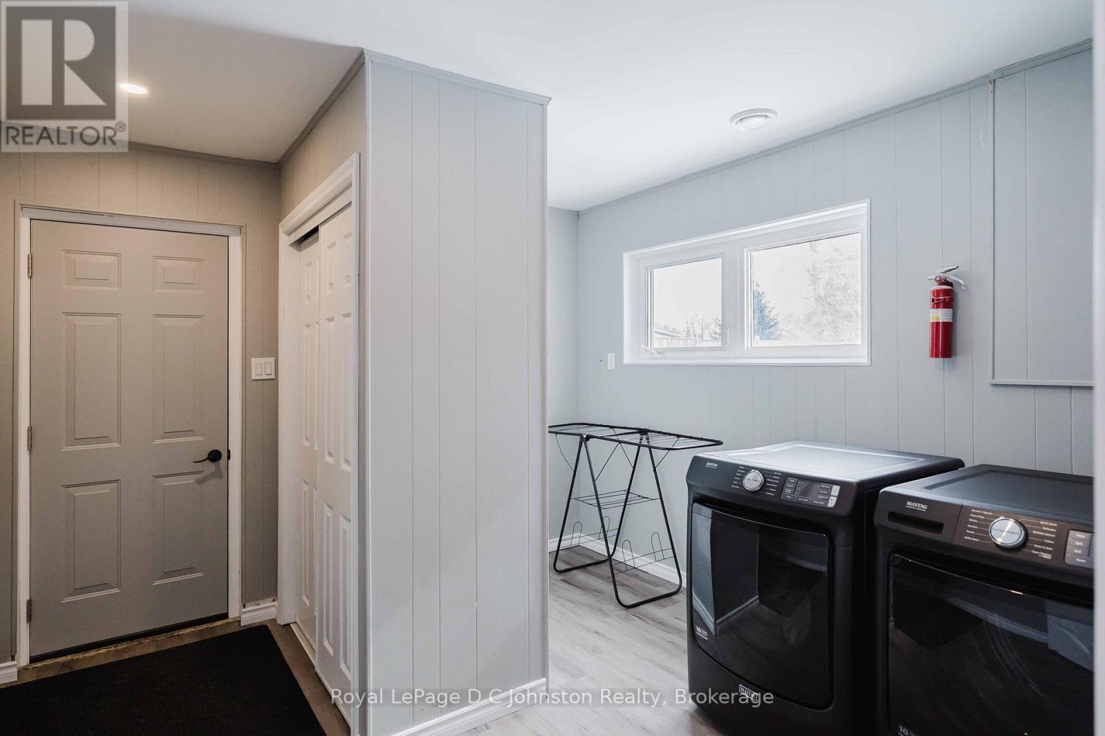 33 Alice Street, South Bruce Peninsula, Ontario  N0H 1A0 - Photo 27 - X12808642