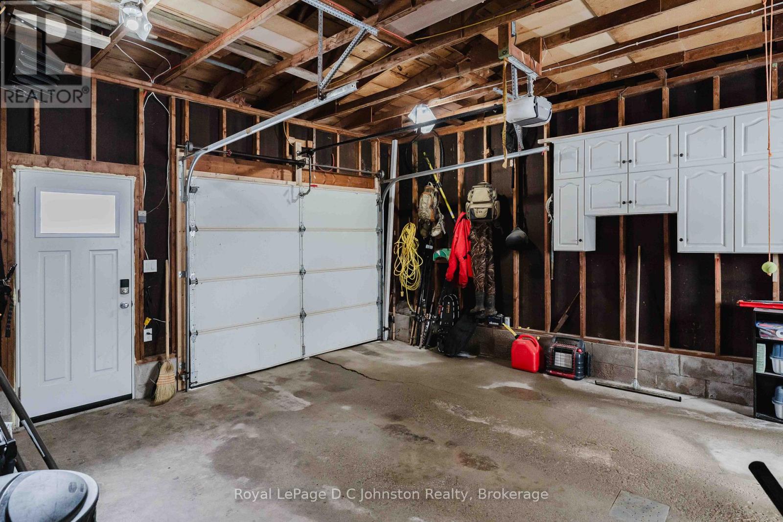 33 Alice Street, South Bruce Peninsula, Ontario  N0H 1A0 - Photo 29 - X12808642