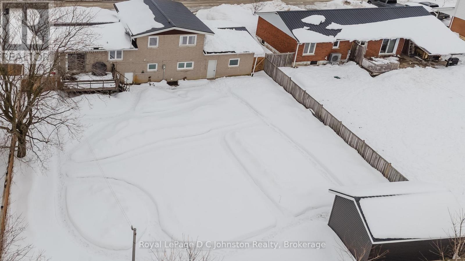 33 Alice Street, South Bruce Peninsula, Ontario  N0H 1A0 - Photo 34 - X12808642