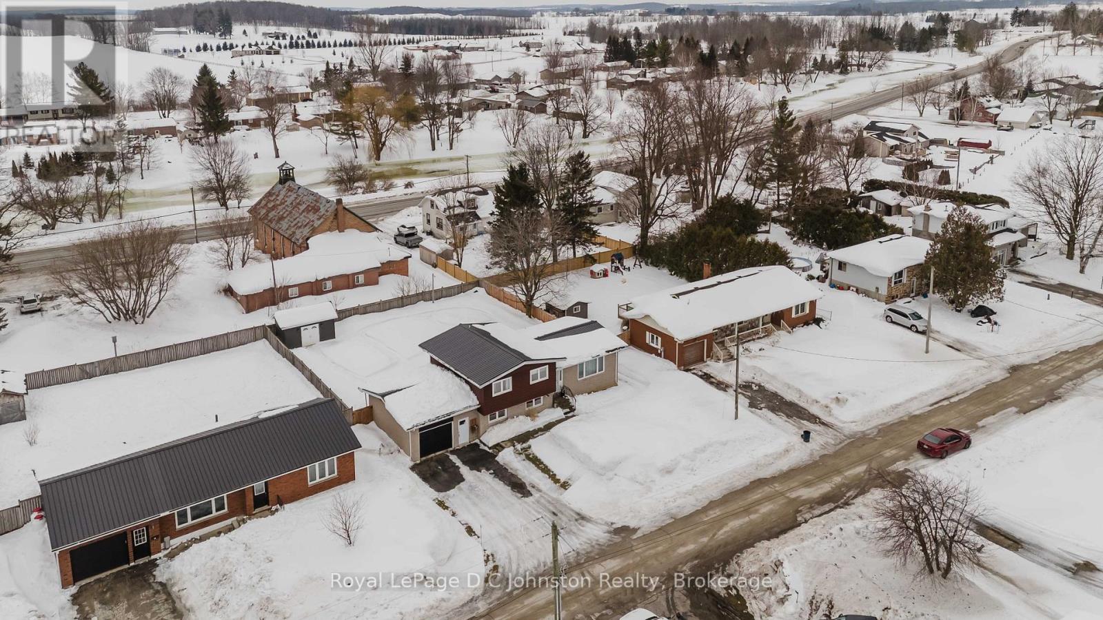 33 Alice Street, South Bruce Peninsula, Ontario  N0H 1A0 - Photo 45 - X12808642
