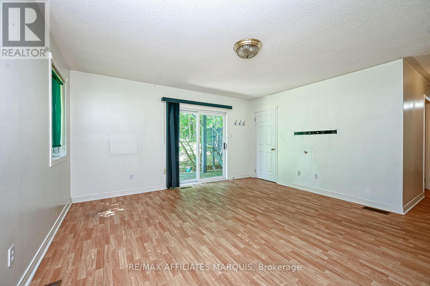 122 Church Avenue, Drummond/north Elmsley, Ontario  K7H 0H1 - Photo 33 - X12808640