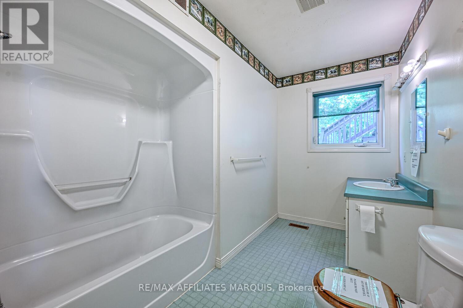 122 Church Avenue, Drummond/north Elmsley, Ontario  K7H 0H1 - Photo 35 - X12808640