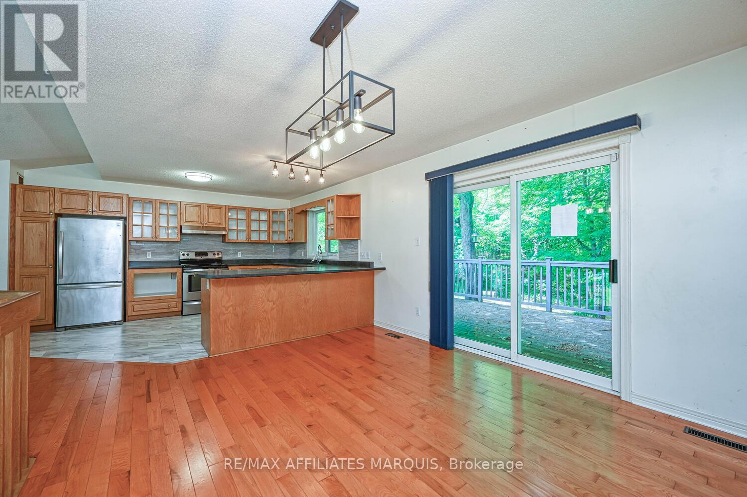 122 Church Avenue, Drummond/north Elmsley, Ontario  K7H 0H1 - Photo 9 - X12808640