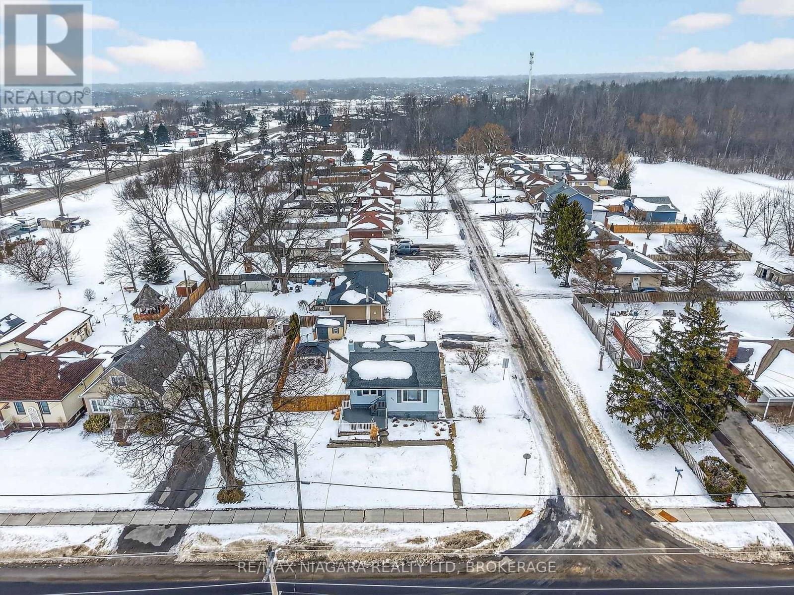 809 Broadway Street, Welland, Ontario  L3C 5M9 - Photo 27 - X12808628