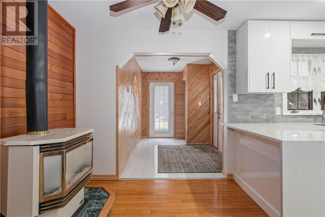 2201 Lee Valley Road, Espanola, Ontario  P5E 1P7 - Photo 9 - 2126462