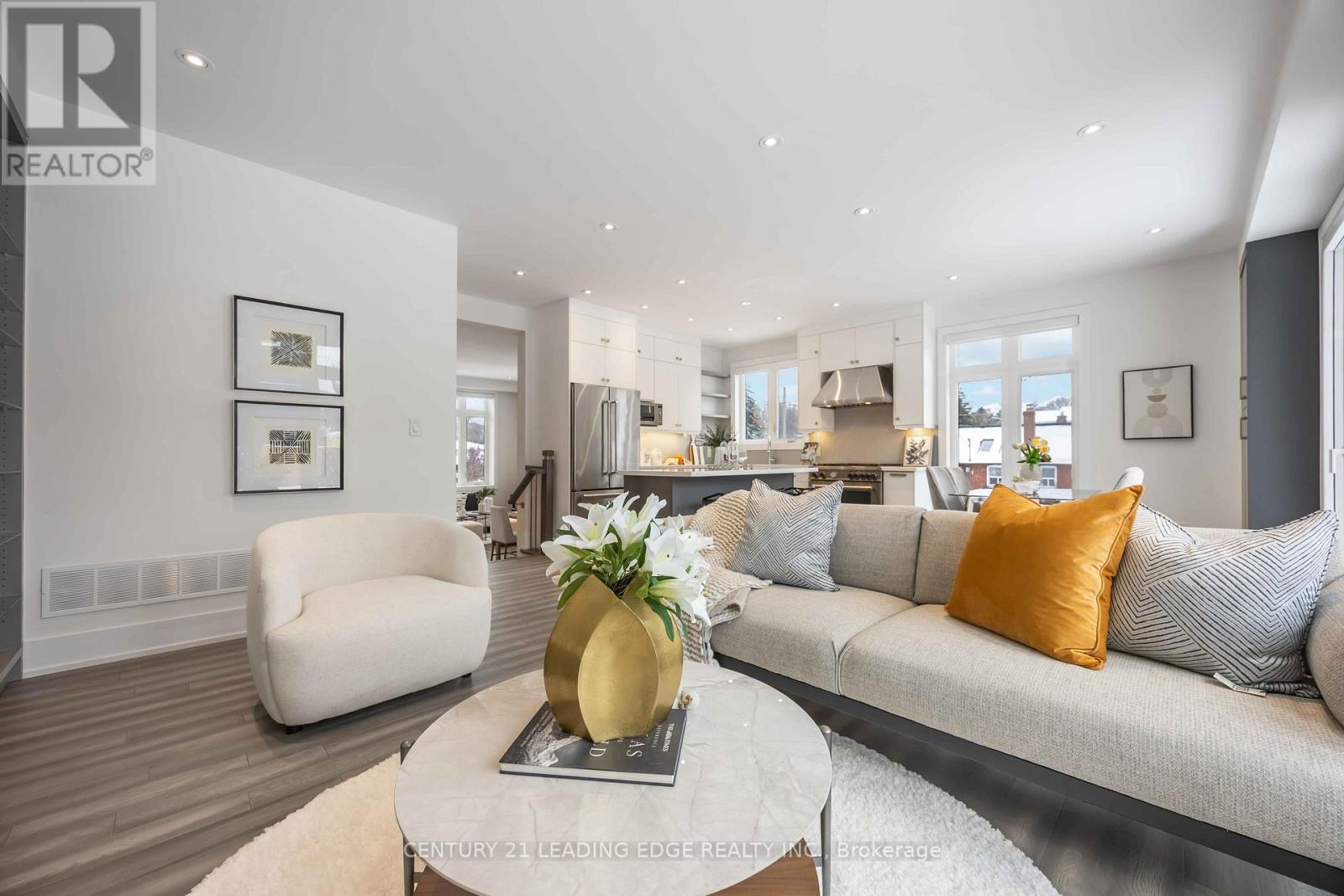 43 Glenburn Avenue, Toronto, Ontario  M4B 2X4 - Photo 15 - E12808632