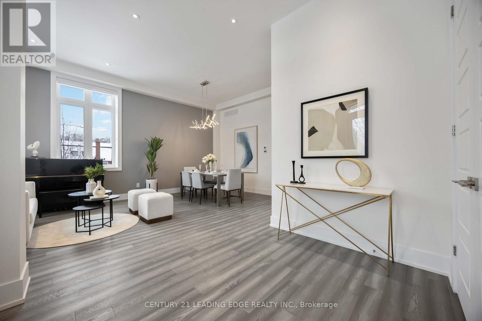 43 Glenburn Avenue, Toronto, Ontario  M4B 2X4 - Photo 7 - E12808632