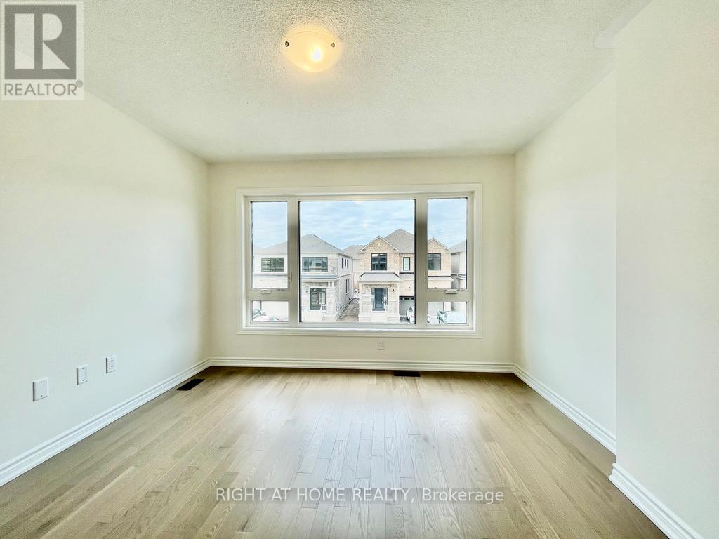 62 Gemini Drive, Barrie, Ontario  L9J 0P8 - Photo 10 - S12808634