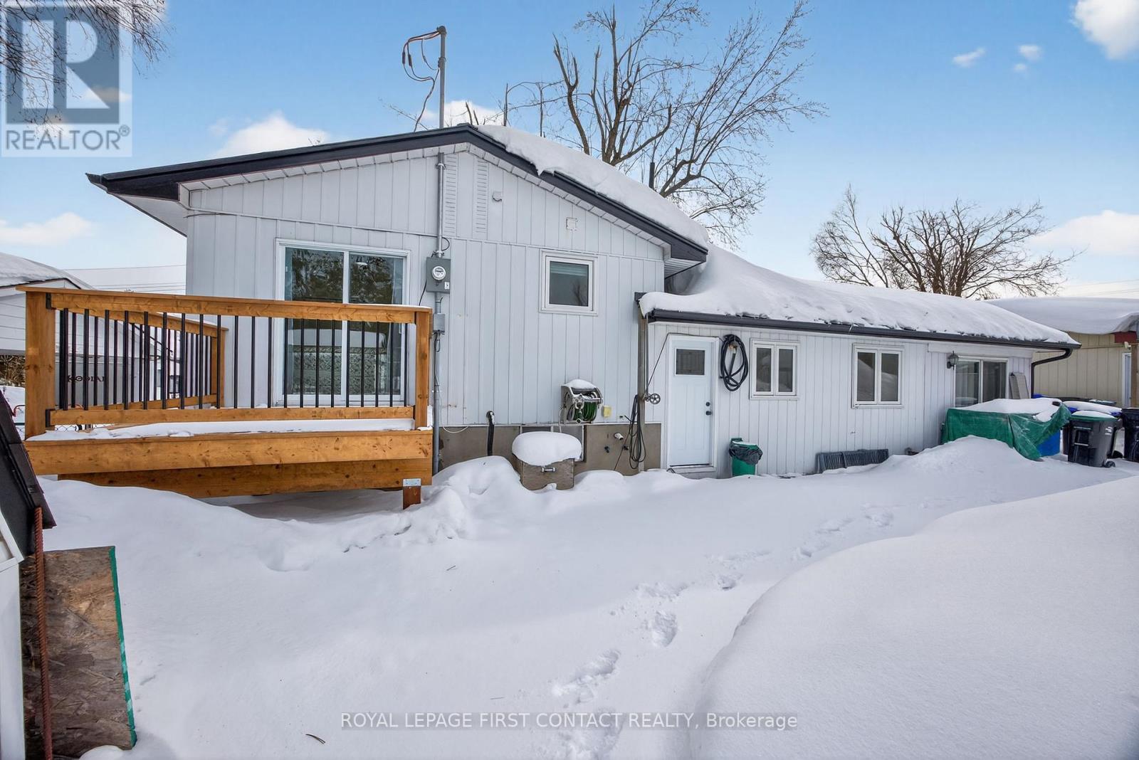 4 Wallis Street, Oro-Medonte (Warminister), Ontario  L0K 2G0 - Photo 35 - S12808638