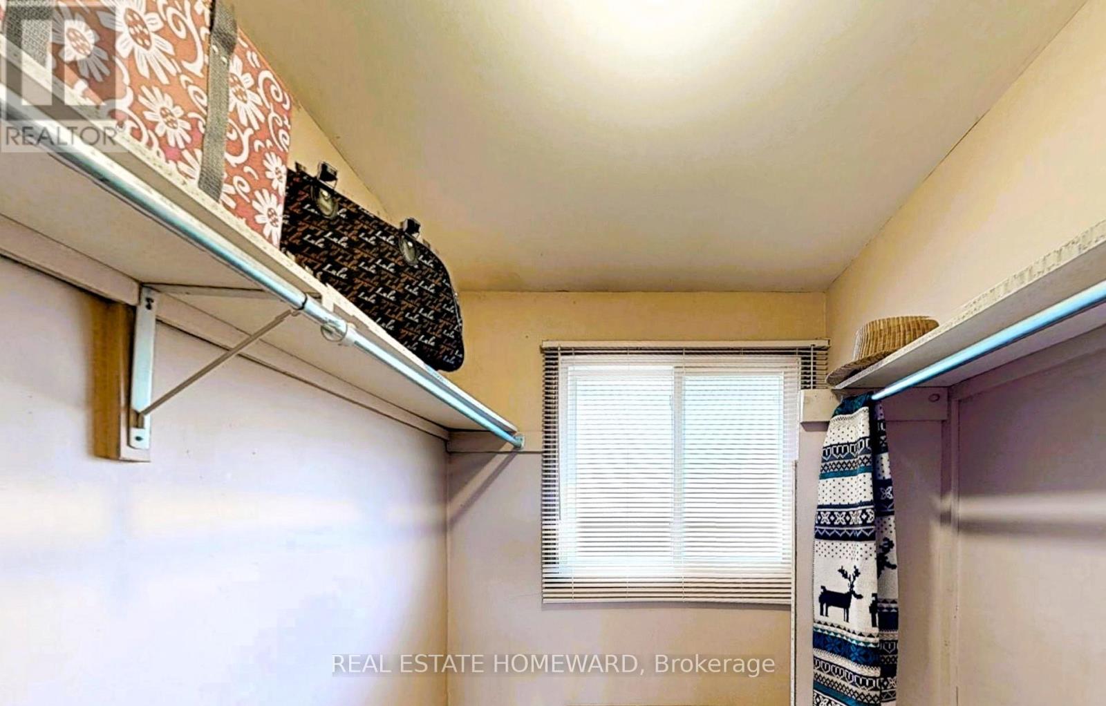 3058 Viewmount Road, Oakville, Ontario  L6L 5M7 - Photo 22 - W12690394