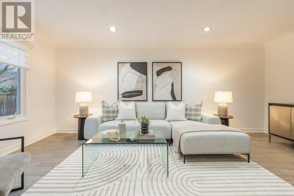 2957 Caradoc Lane, Oakville, Ontario  L6J 6V6 - Photo 20 - W12808654