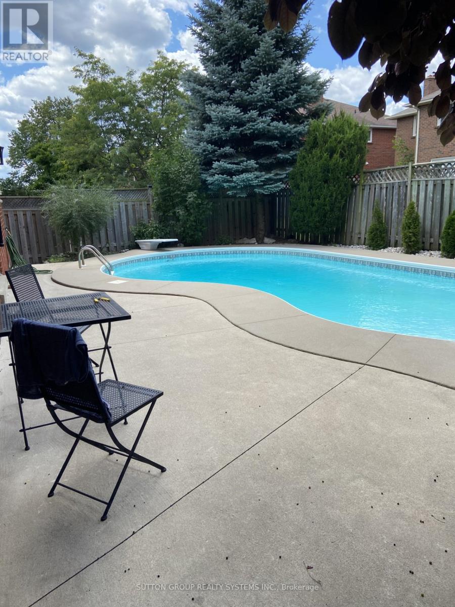 2957 Caradoc Lane, Oakville, Ontario  L6J 6V6 - Photo 48 - W12808654