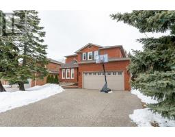 2957 CARADOC LANE, Oakville, Ontario