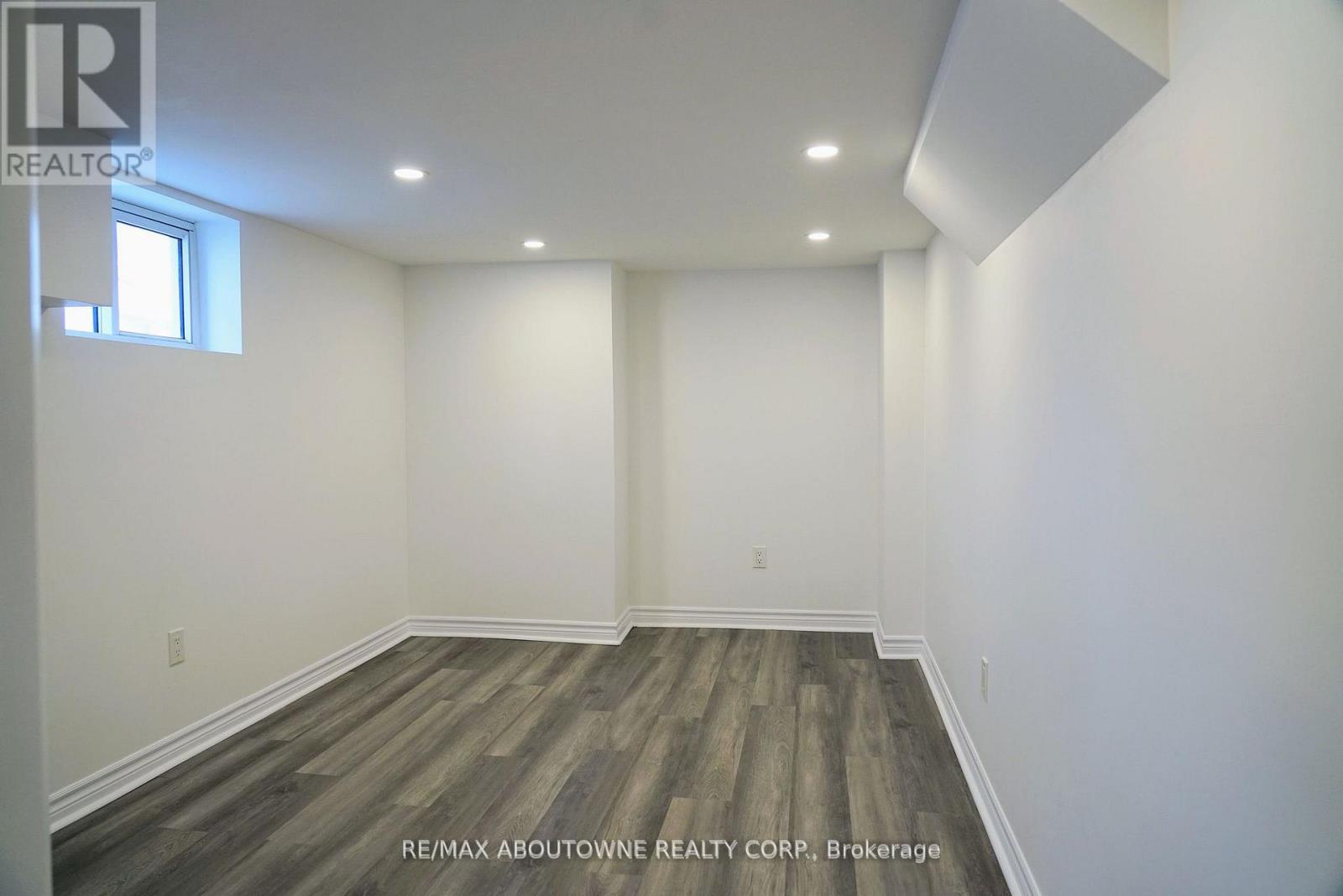 Lower - 93 East 31st Street, Hamilton, Ontario  L8V 3N9 - Photo 8 - X12808626