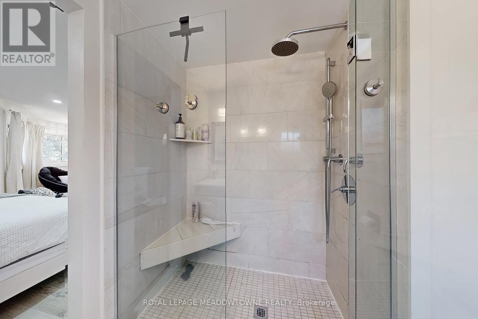 365 Celtic Drive, Hamilton, Ontario  L8E 4N1 - Photo 29 - X12808662