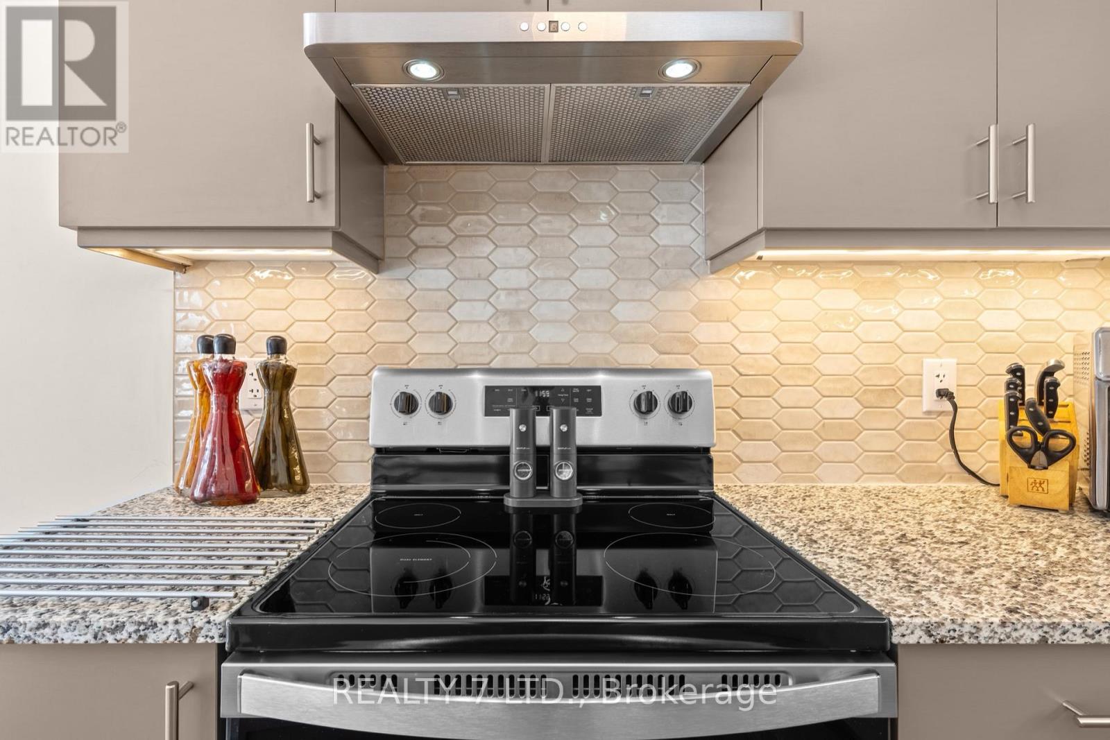 31 Hillcroft Way, Kawartha Lakes, Ontario  K0M 1A0 - Photo 17 - X12808666