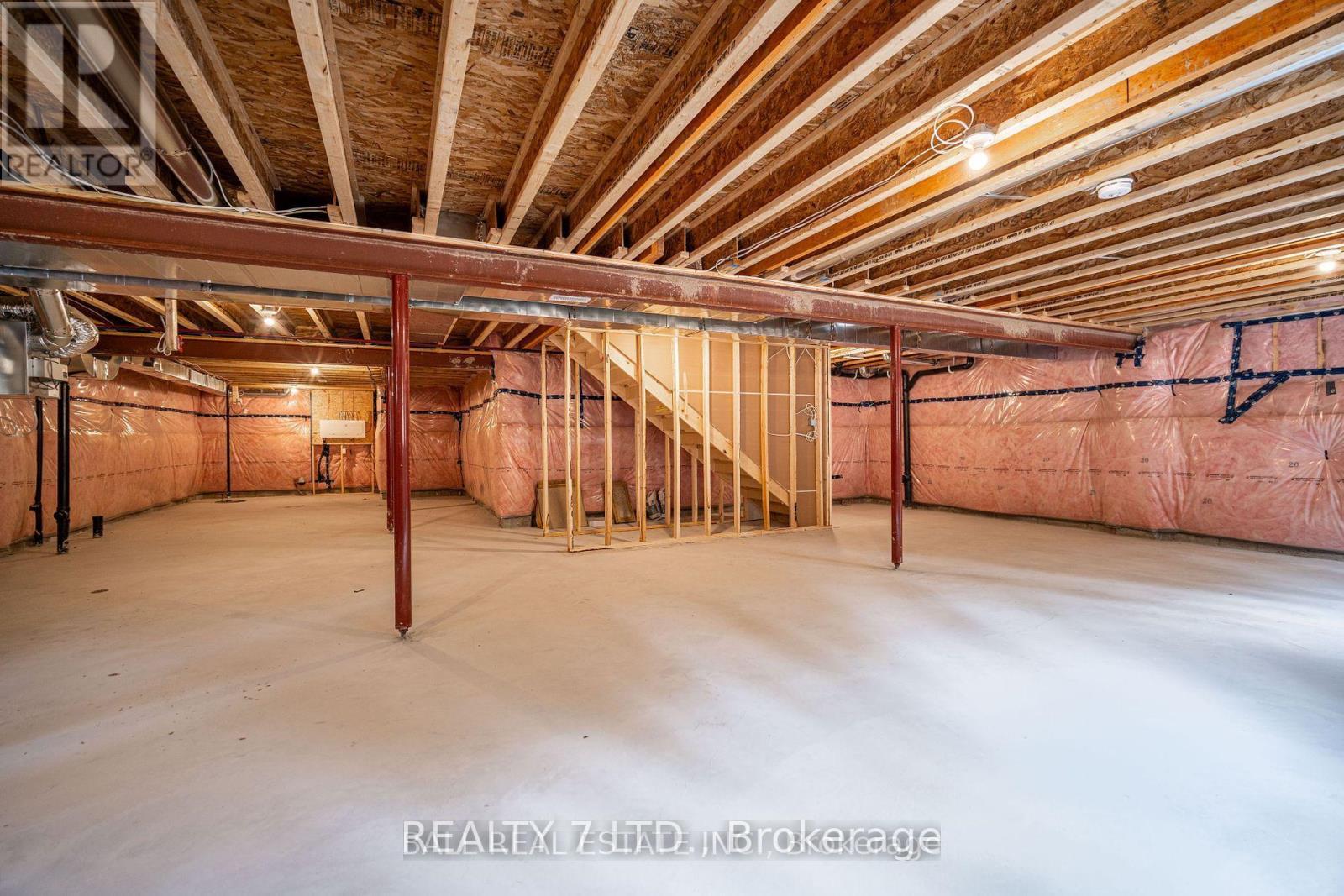 31 Hillcroft Way, Kawartha Lakes, Ontario  K0M 1A0 - Photo 36 - X12808666