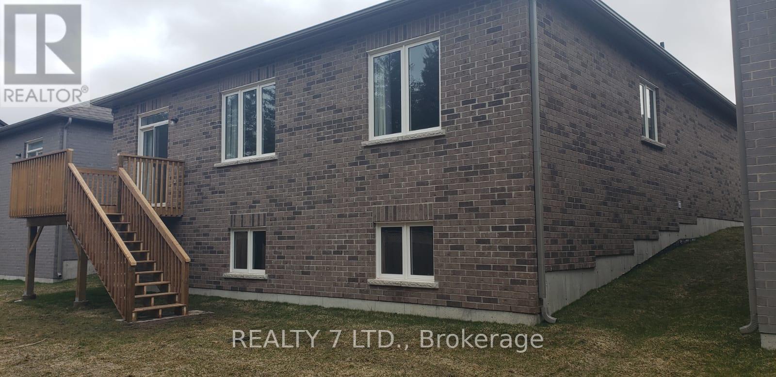 31 Hillcroft Way, Kawartha Lakes, Ontario  K0M 1A0 - Photo 40 - X12808666