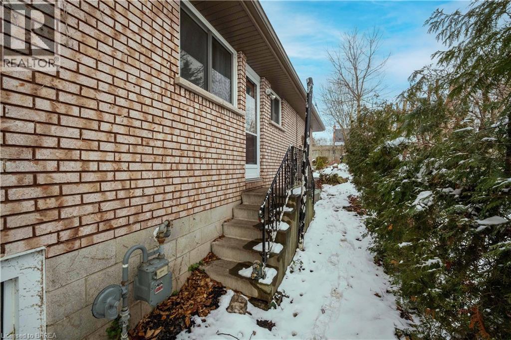 133 Burwell Street, Brantford, Ontario  N3T 4V2 - Photo 25 - 40784142