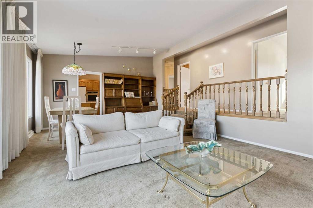 34 Rosery Drive Nw, Calgary, Alberta  T2K 1L7 - Photo 13 - A2284657