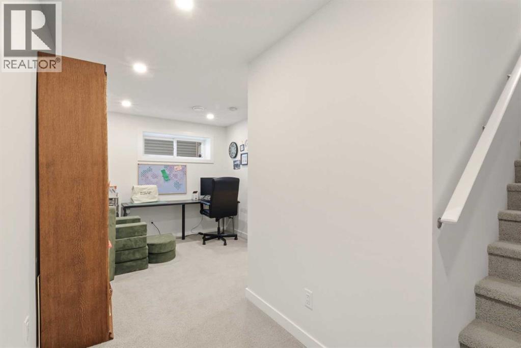 35 Sage Hill Way Nw, Calgary, Alberta  T3R 0G8 - Photo 22 - A2287449