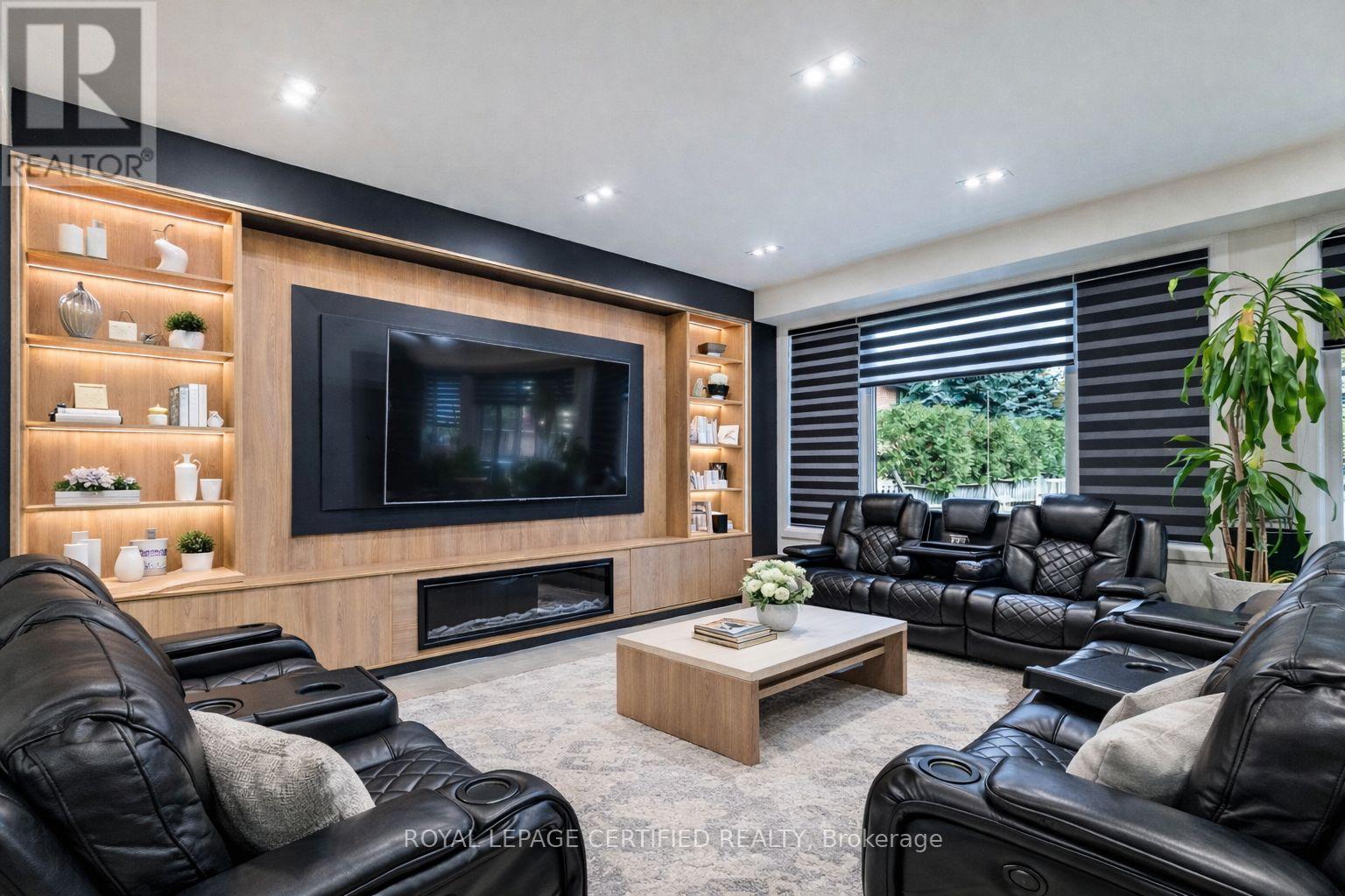 3081 Grenville Drive, Mississauga, Ontario  L5A 2P6 - Photo 10 - W12750794