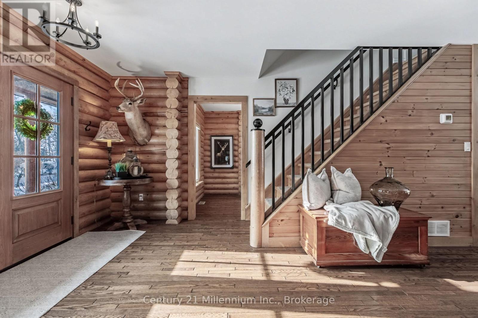 647 Mallory Beach Road, South Bruce Peninsula, Ontario  N0H 2T0 - Photo 14 - X12788058