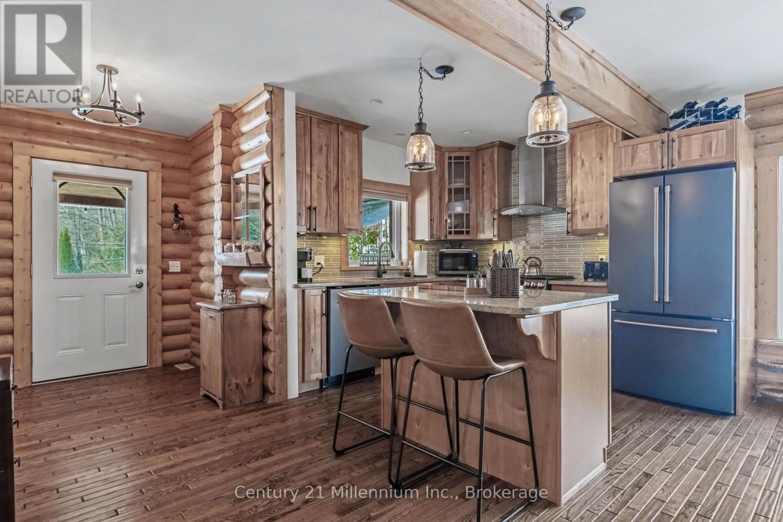 647 Mallory Beach Road, South Bruce Peninsula, Ontario  N0H 2T0 - Photo 30 - X12788058