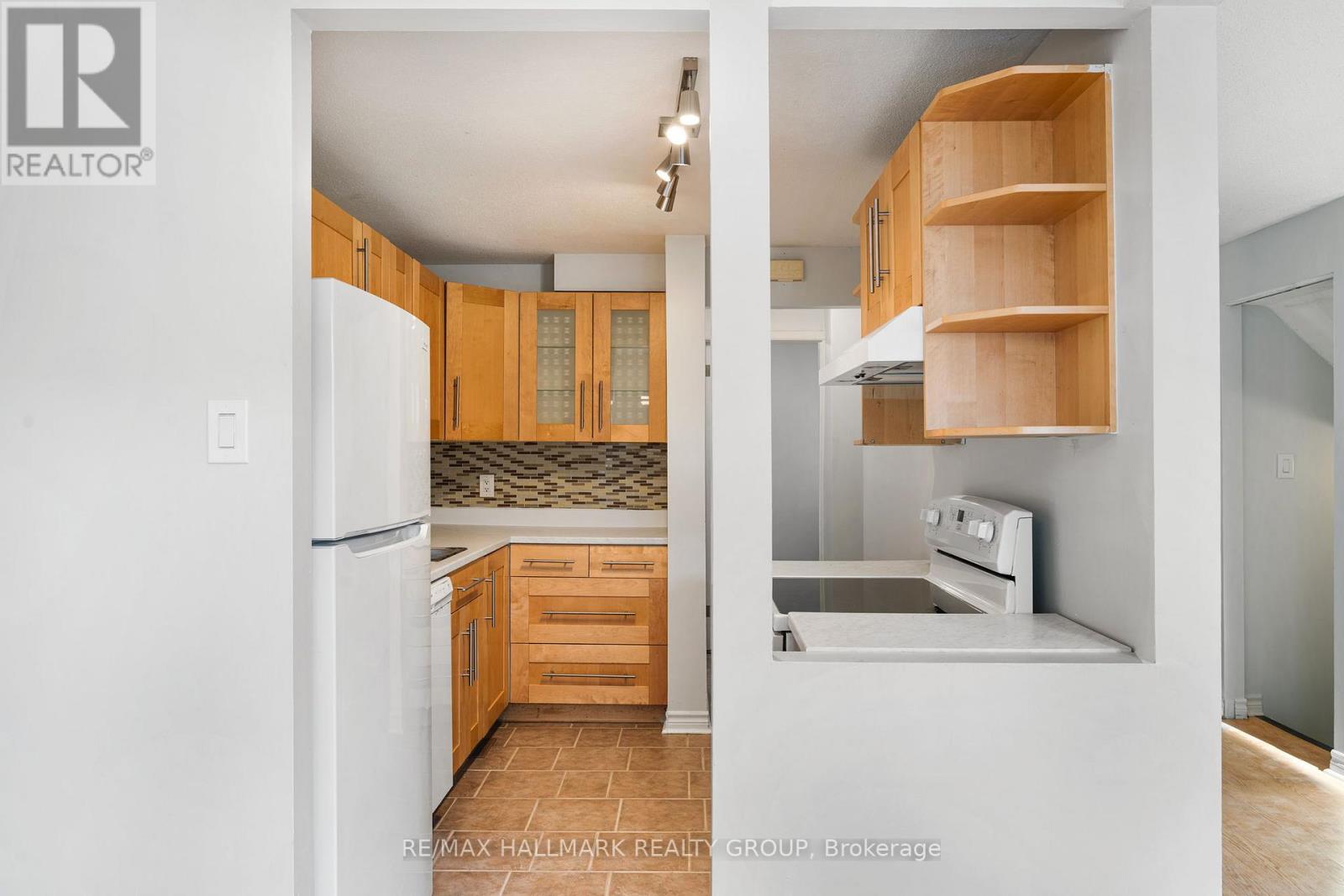 75 - 1348 Bethamy Lane, Ottawa, Ontario  K1J 8P4 - Photo 15 - X12808674