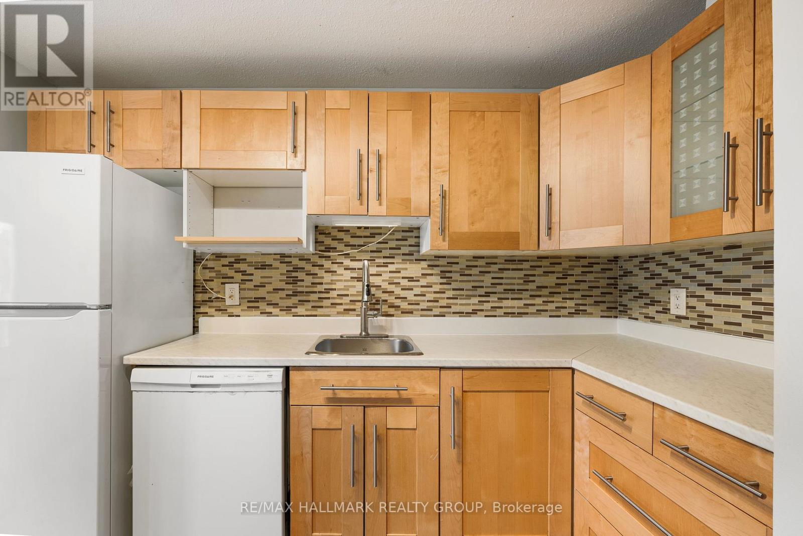 75 - 1348 Bethamy Lane, Ottawa, Ontario  K1J 8P4 - Photo 18 - X12808674