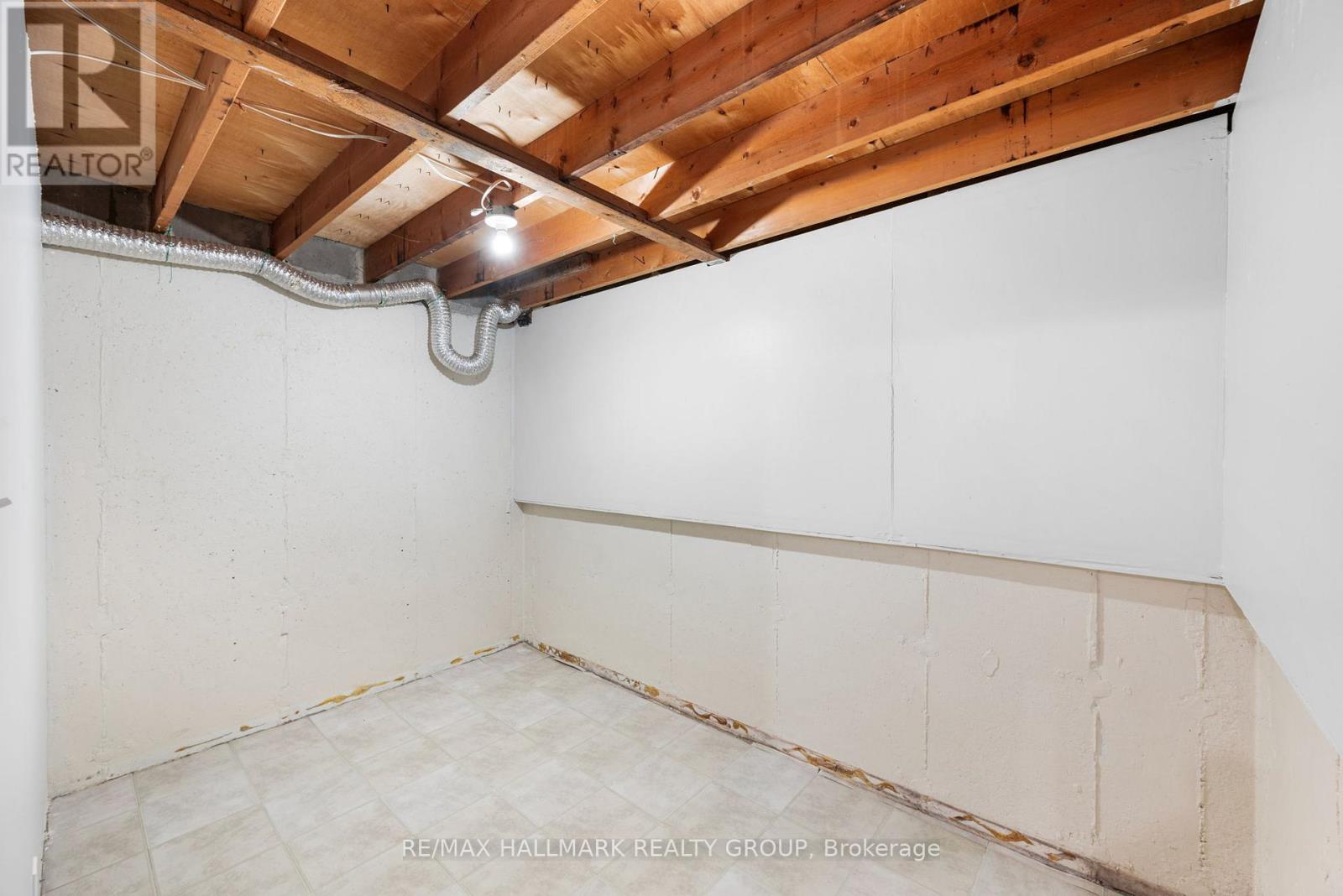 75 - 1348 Bethamy Lane, Ottawa, Ontario  K1J 8P4 - Photo 35 - X12808674