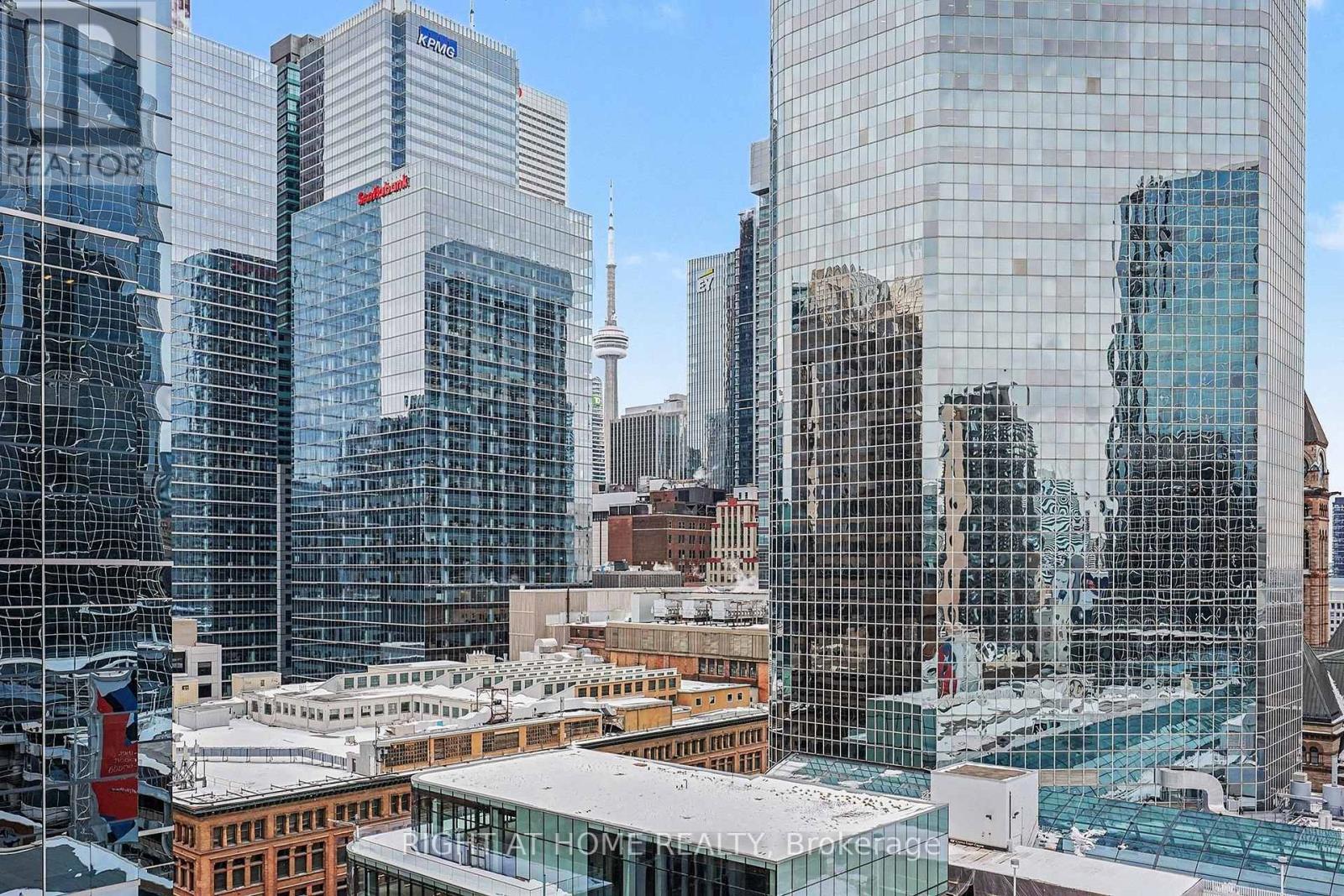 1307 - 197 Yonge Street, Toronto, Ontario  M5B 0C1 - Photo 21 - C12808668