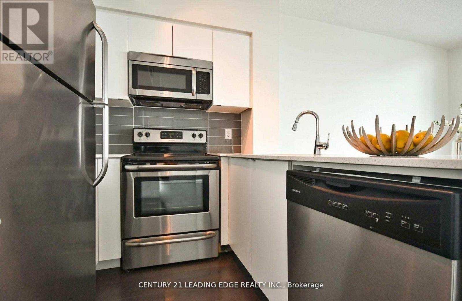 613 - 150 East Liberty Street, Toronto, Ontario  M6K 3R5 - Photo 3 - C12808698