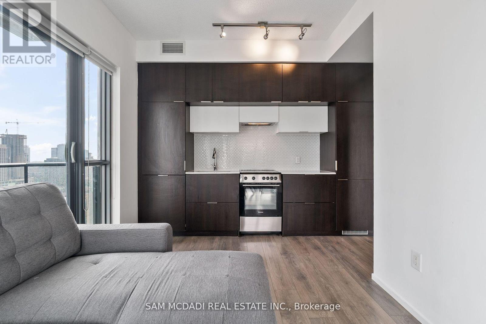 1906 - 159 Dundas Street E, Toronto, Ontario  M5B 0A9 - Photo 7 - C12808700