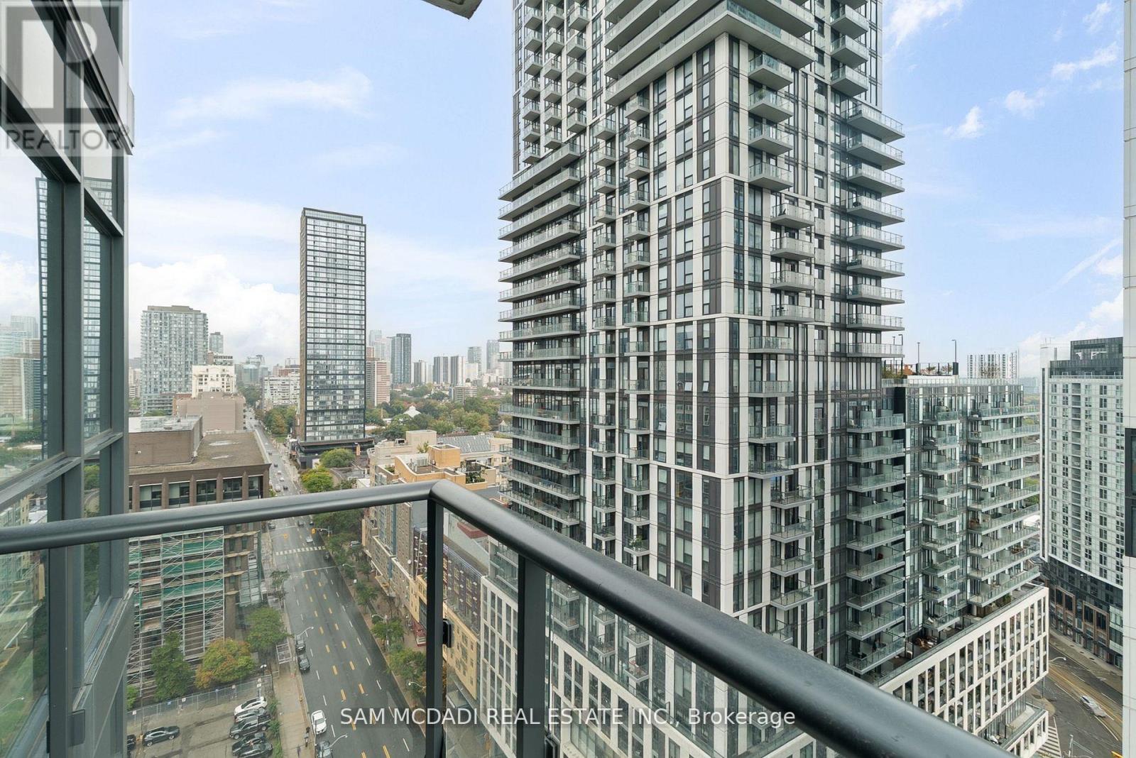 1906 - 159 Dundas Street E, Toronto, Ontario  M5B 1E4 - Photo 14 - C12808706